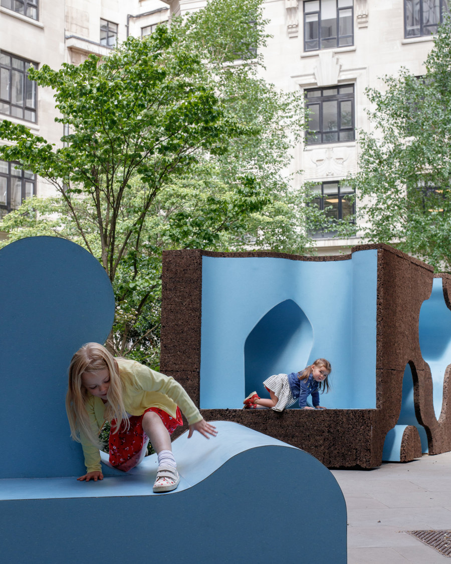 Urban Playground de McCloy + Muchemwa | Estructuras temporales