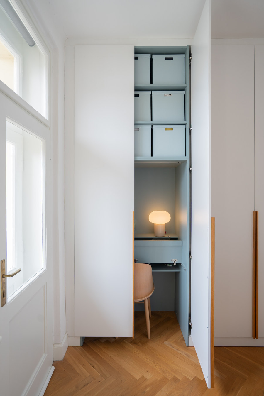 1930s Apartment by studio COSMO | Living space