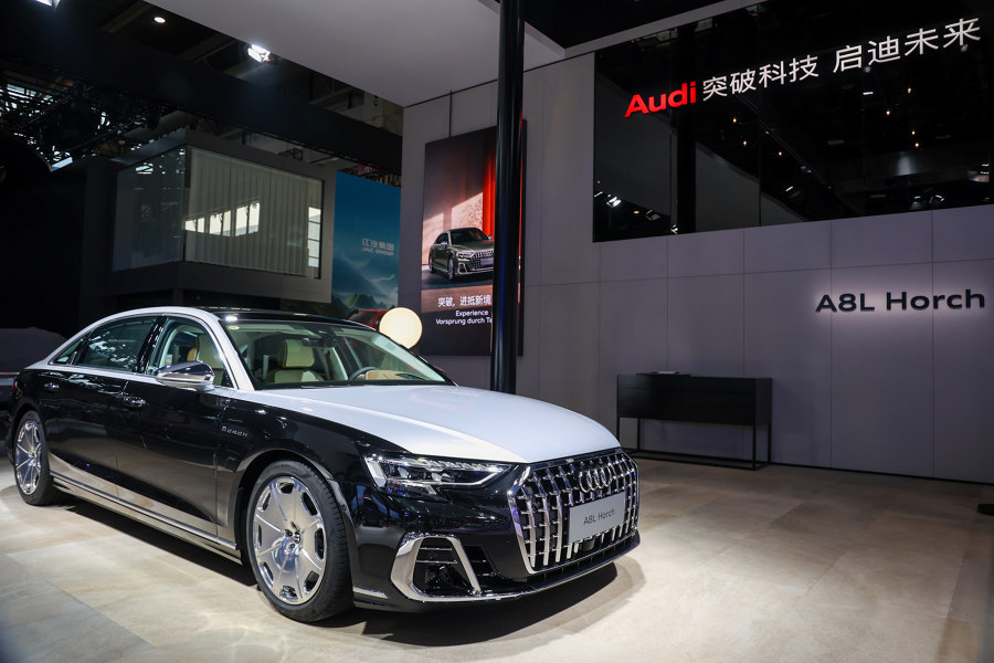 Beijing Auto Show 2024, AUDI AG, Trade fair exhibition stand di Wall Rapture | Riferimenti di produttori