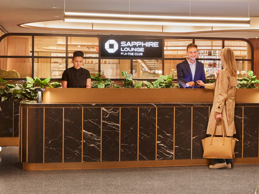 Chase Sapphire Lounge – LaGuardia Airport | Referencias de fabricantes | Banker Wire