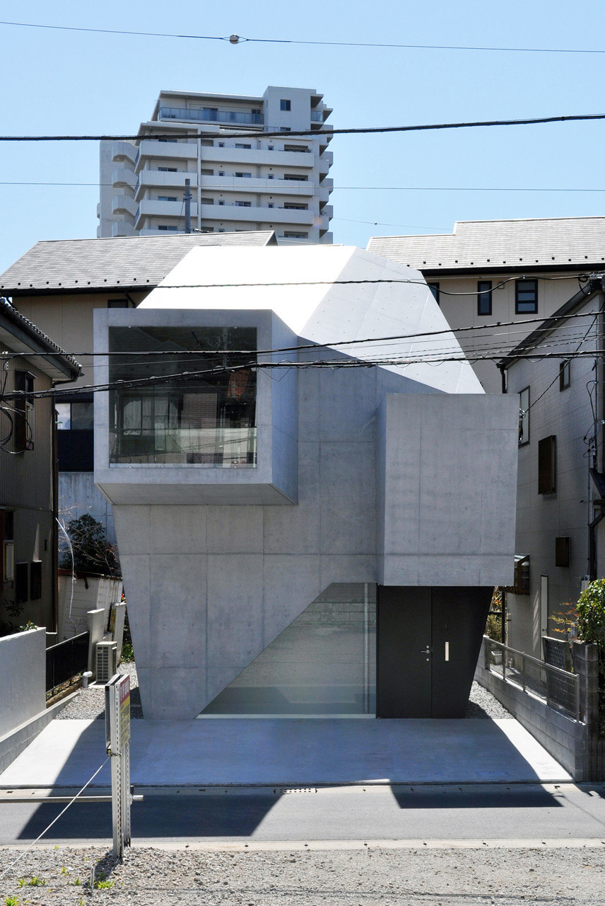 House in Abiko by Fuse-Atelier | Detached houses