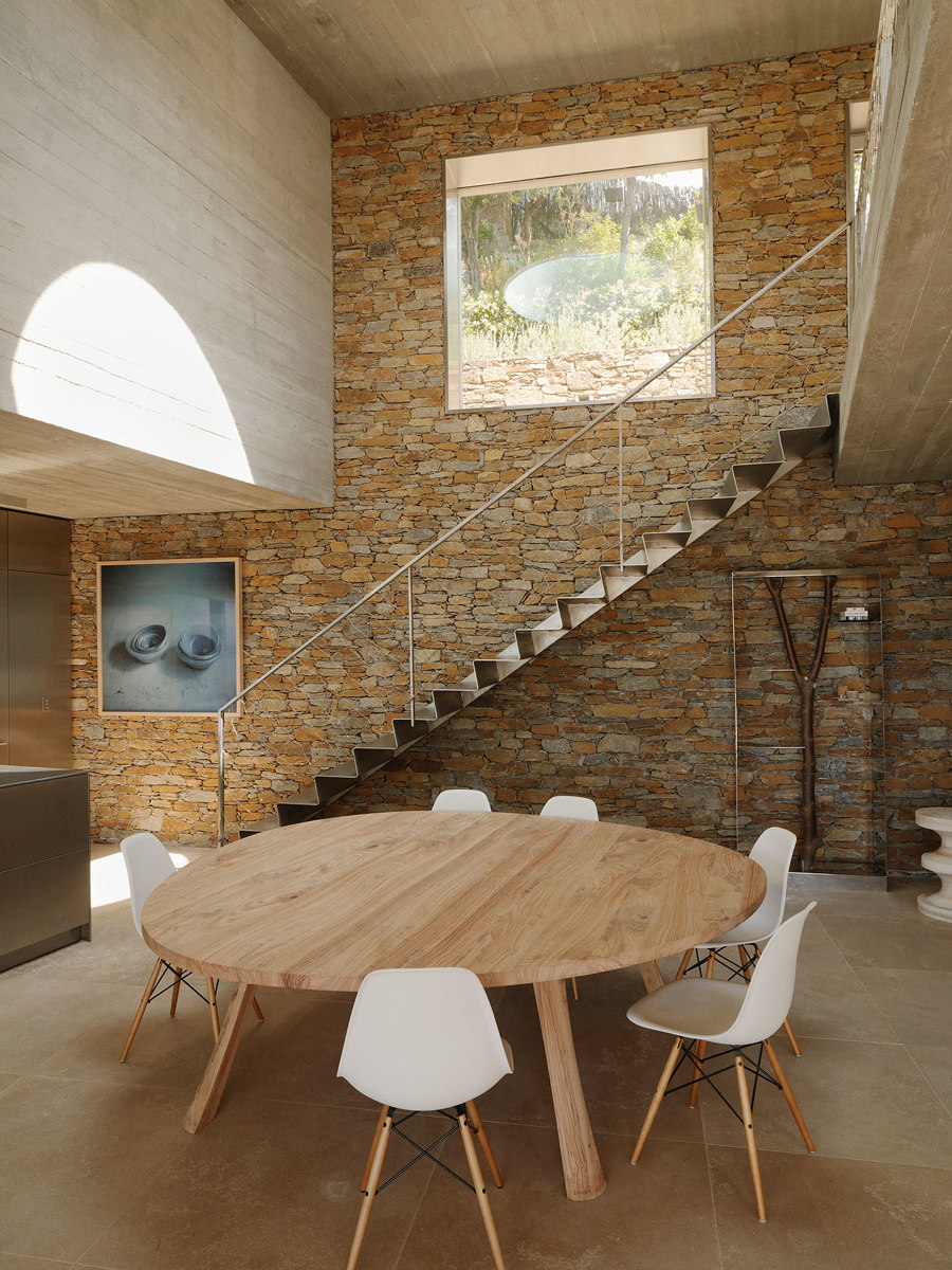 Maison Le Cap di Pascal Grasso Architectures | Case unifamiliari