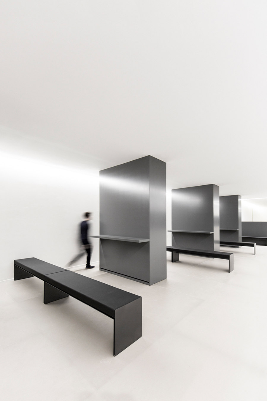ARV Offices by Fran Silvestre Arquitectos | Office facilities