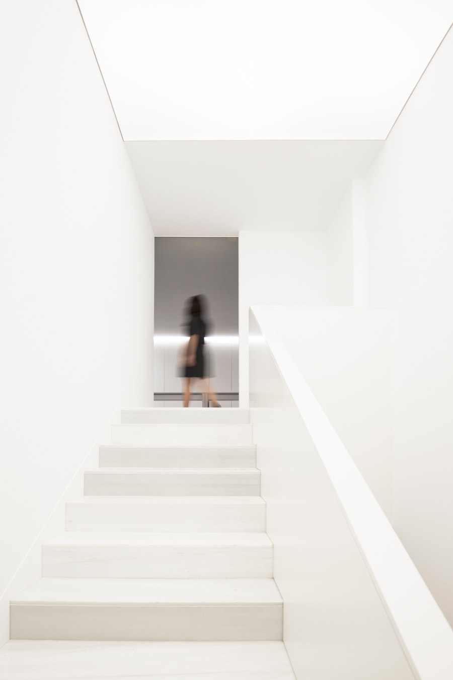 ARV Offices by Fran Silvestre Arquitectos | Office facilities
