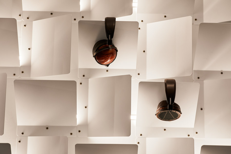 Headfoneshop von Batay-Csorba Architects | Shop-Interieurs
