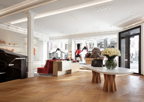 Delvaux New Bond Street | Shop interiors | Vudafieri-Saverino Partners