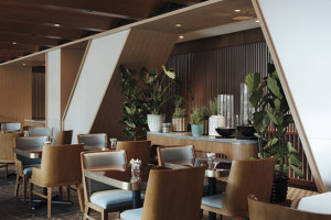 Pool Lounge, Spa & Gym, Conrad Centennial Singapore | Café interiors | Brewin Design Office