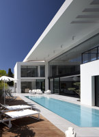 Contemporary Bauhaus on the Carmel | Detached houses | Pitsou Kedem Architects