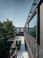 Muangthongthani Carcare | Office buildings | Archimontage Design Fields Sophisticated