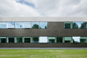 Town Hall Borsele | Office buildings | Atelier Kempe Thill