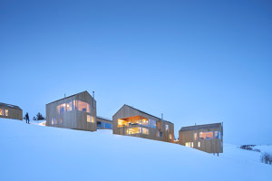 Horizon Neighborhood | Apartment blocks | MacKay-Lyons Sweetapple Architects