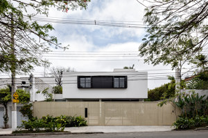 Jacupiranga House | Casas Unifamiliares | CR2 Arquitetura
