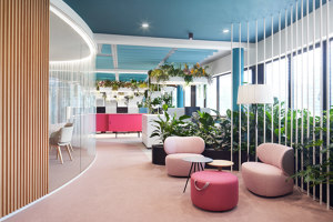 The Maldives of Design - Roman Klis Design | Office facilities | Ippolito Fleitz Group