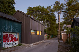 College Laneway House | Casas Unifamiliares | LGA Architectural Partners