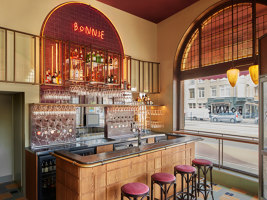 Bonnie | Bar interiors | Studio Modijefsky