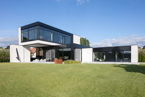 RE: LAKESIDE HOUSE | Maisons particulières | Reform Architekt
