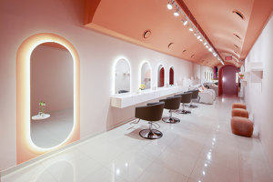 Glam Seamless in Soho | Shop interiors | Sergio Mannino Studio