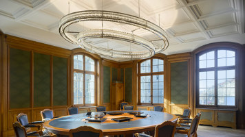 Chandeliers, Entrance and corridor luminaires for Swiss National Bank | Manufacturer references | BURRI