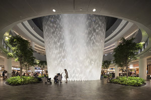 Jewel Changi Airport | Parks | LPA: Lighting Planners Associates