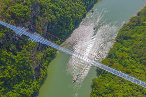 Glass Bridge in Huangchuan Three Gorges Scenic Area | Bridges | UAD | Architectural Design & Research Institute of Zhejiang University