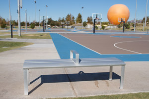 Diseño y funcionalidad en un parque polideportivo en Irvine | Références des fabricantes | Urbidermis