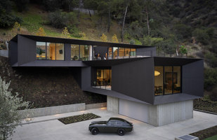 LR2 House | Einfamilienhäuser | Montalba Architects