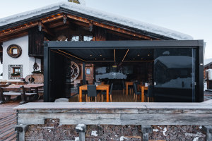 Per il ristorante Mondschein, una Brera sulla neve delle Dolomiti | Manufacturer references | Pratic