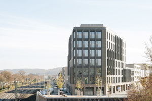 Westspitze – Office and commercial building | Edificio de Oficinas | a+r Architekten