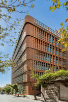 Hitra Office & Commercial Building | Edificio de Oficinas | Hooba Design Group
