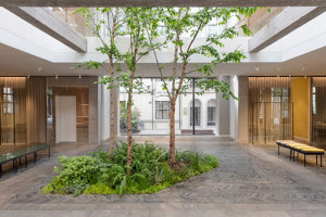 EP YAYING Shanghai Flagship Store | Shop-Interieurs | Franklin Azzi Architecture