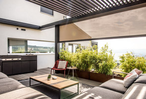 La terraza para vivir, a la sombra de una Brera | Referencias de fabricantes | Pratic
