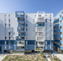 Living in the Blue | Mehrfamilienhäuser | Atelier(s) Alfonso Femia