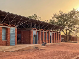 Collège Amadou Hampaté Bâ | Universities | Article 25