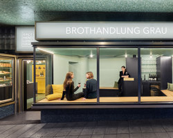 GRAU Brothandlung | Shop interiors | SOMAA