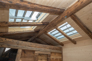 Dachfenster s: 203E – Lamellenfenster überzeugt Denkmalschutz | Manufacturer references | s: stebler