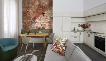 Tribeca Brewery Retreat | Living space | the Stylesmyths