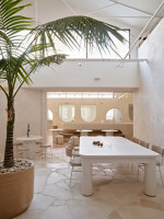 Meshki Headquarters | Shop interiors | Those Architects