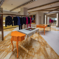 Nuovo Flagship store Moschino - Milano | Manufacturer references | Margraf