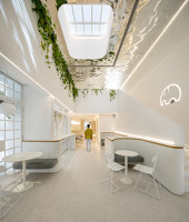 Cafeteria We Coffee | Café interiors | Pitá Arquitetura