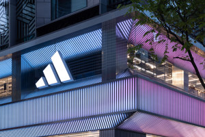 adidas Asia Pacific Flagship Seoul | Intérieurs de magasin | Various Associates