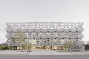 Texoversum Innovation Center | Office buildings | allmannwappner