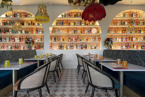 Zaza Restaurant | Manufacturer references | Marca Corona