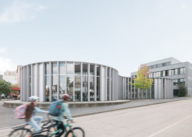 Mensa “Triangel”, Schulzentrum Stadtmitte | Schulen | SOMAA