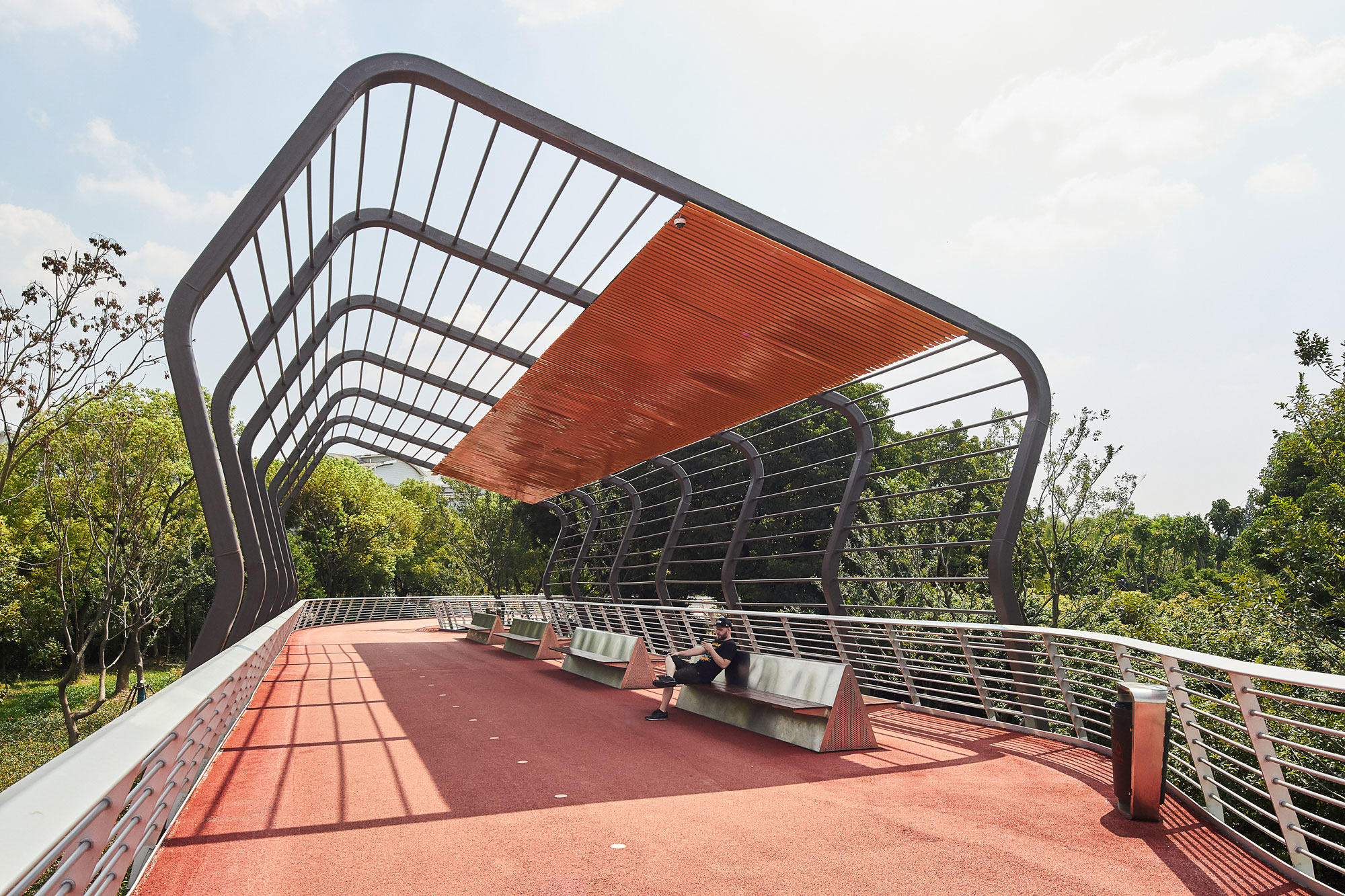 Jiangyin Greenway Loop di BAU Brearley Architects + Urbanists