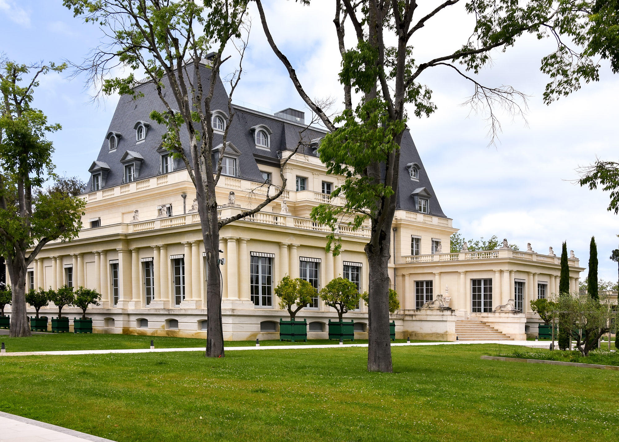 Chateau – Maxime d'Angeac