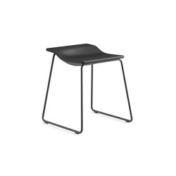 Last Minute - low stool | Tabourets | viccarbe