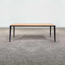 at_14 Table | Tabletop rectangular | Silvio Rohrmoser