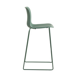 SixE BARSTOOL | without armrests | HOWE