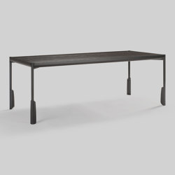 altai dining table | 4-leg base | Skram