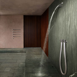 Combi-32 - Waterfall shower | Grifería para duchas | VOLA